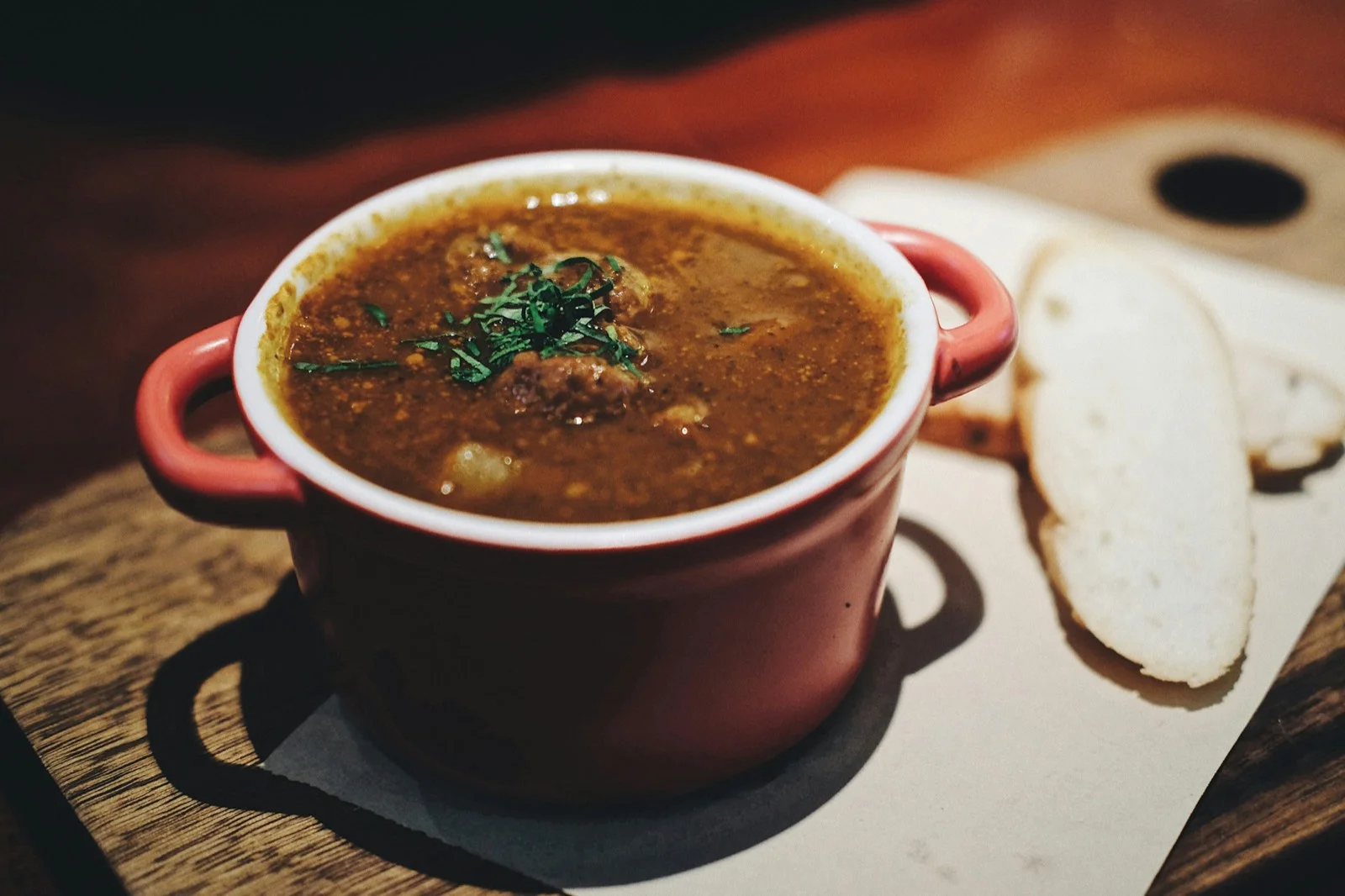 Kavarma in a clay pot